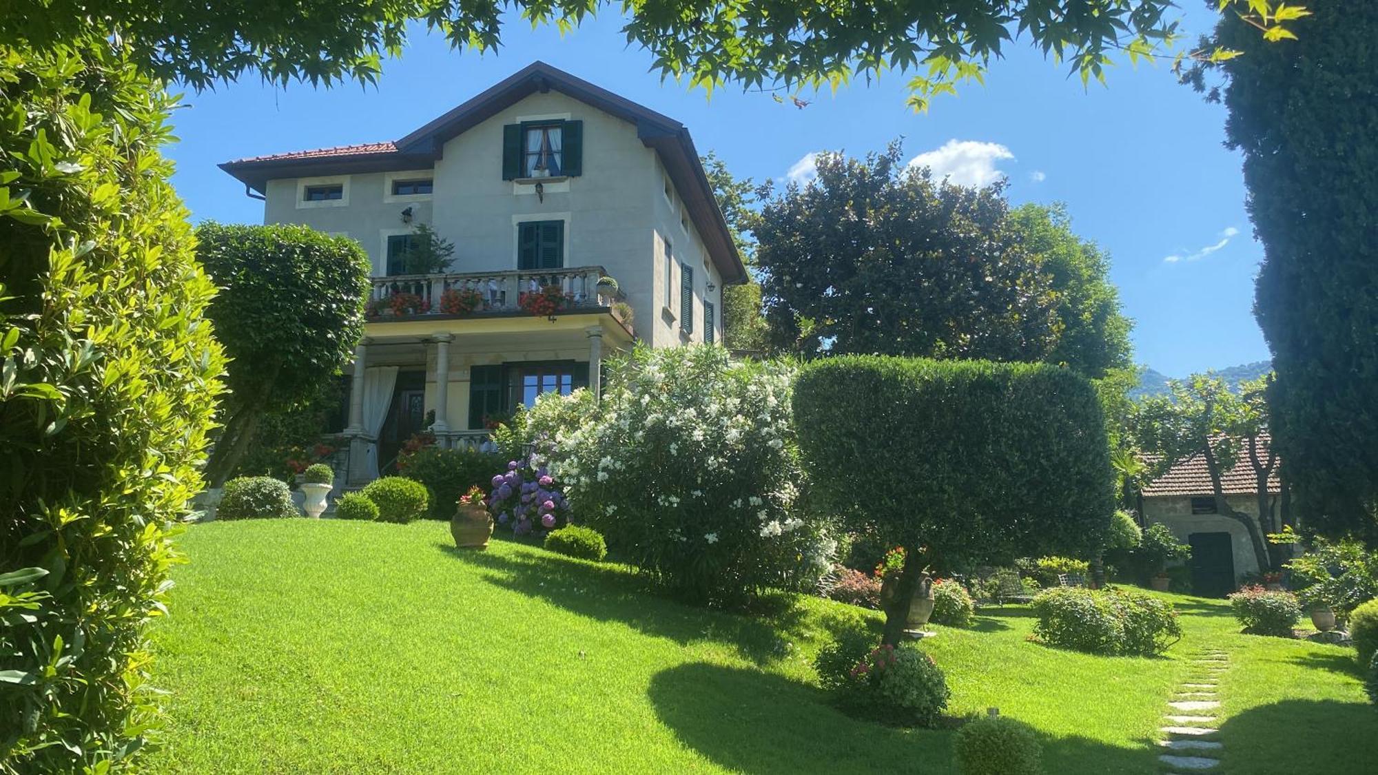 Il Motto Di Tommy Bed & Breakfast Castelveccana Dış mekan fotoğraf