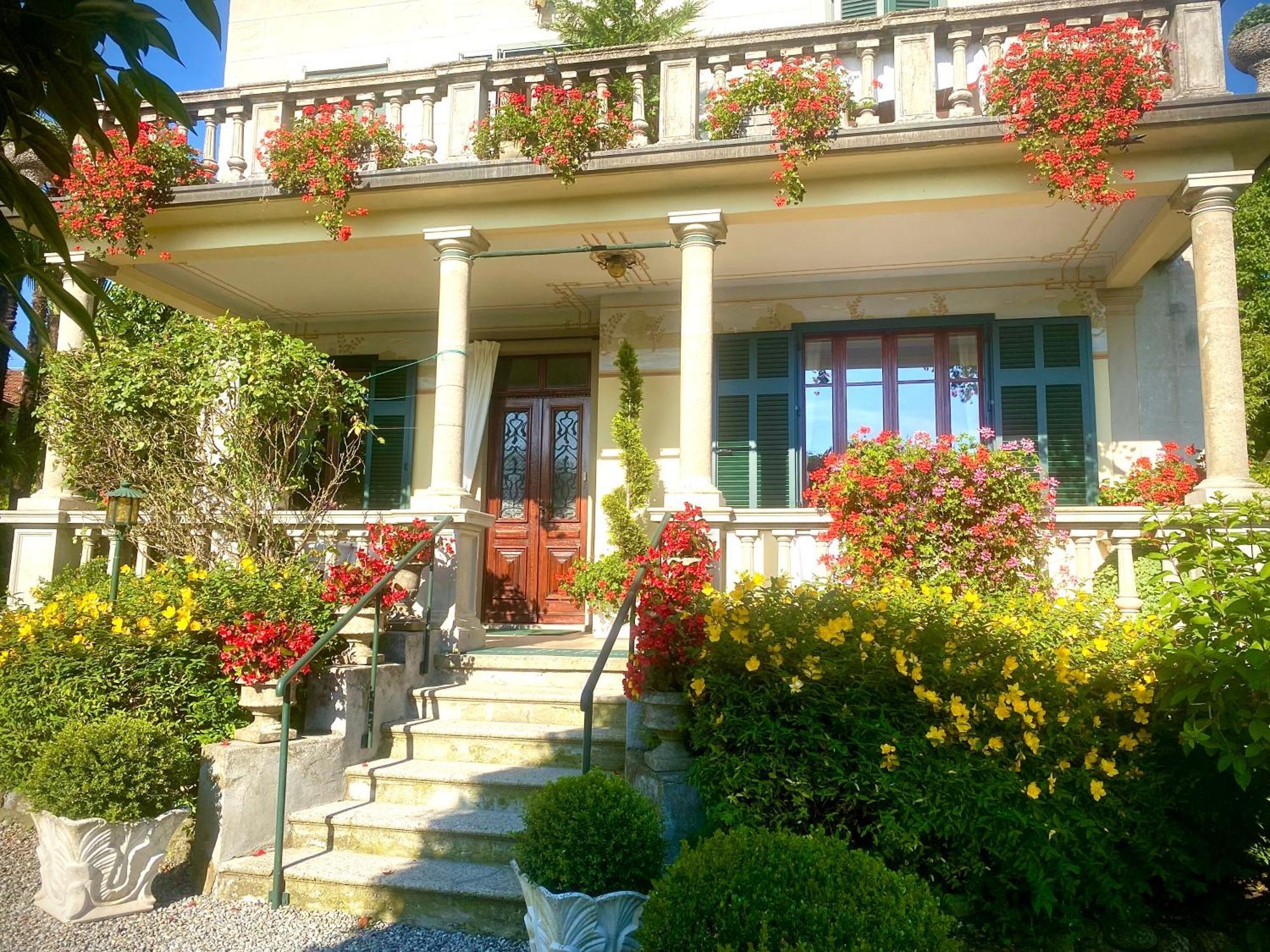 Il Motto Di Tommy Bed & Breakfast Castelveccana Dış mekan fotoğraf